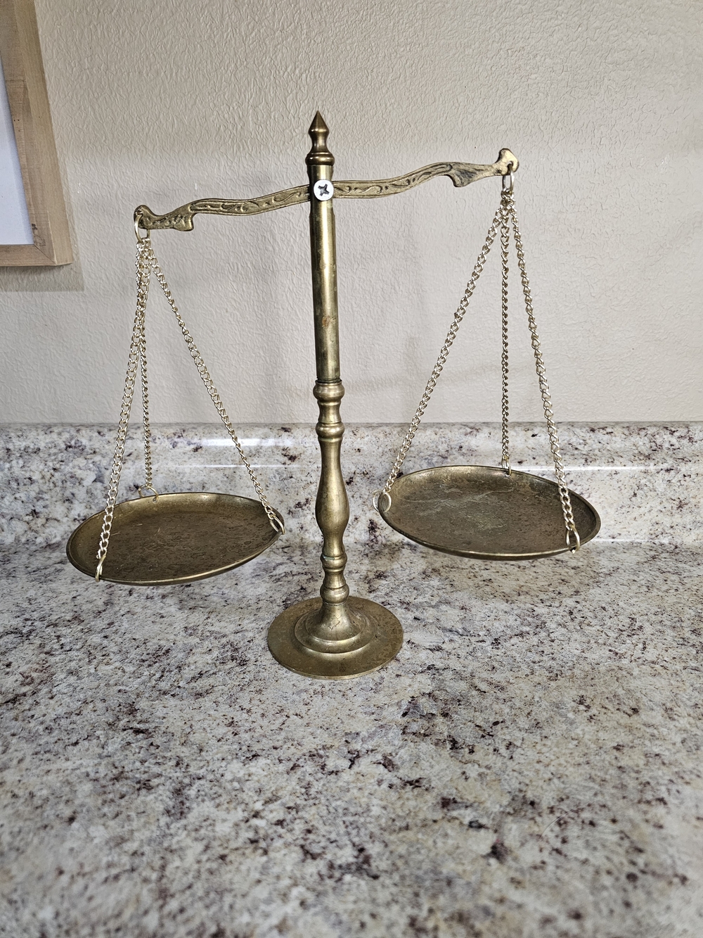 Antique-Style Brass Balance Scale - Gold